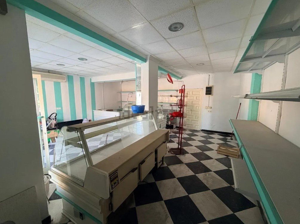 Local comercial en La Orden